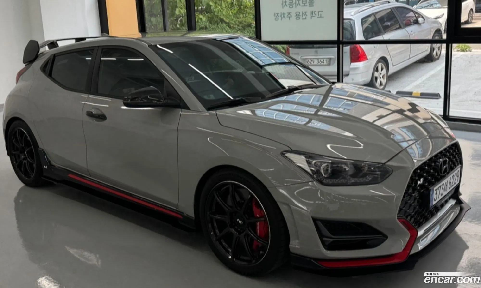 Hyundai Veloster 2020 — 17