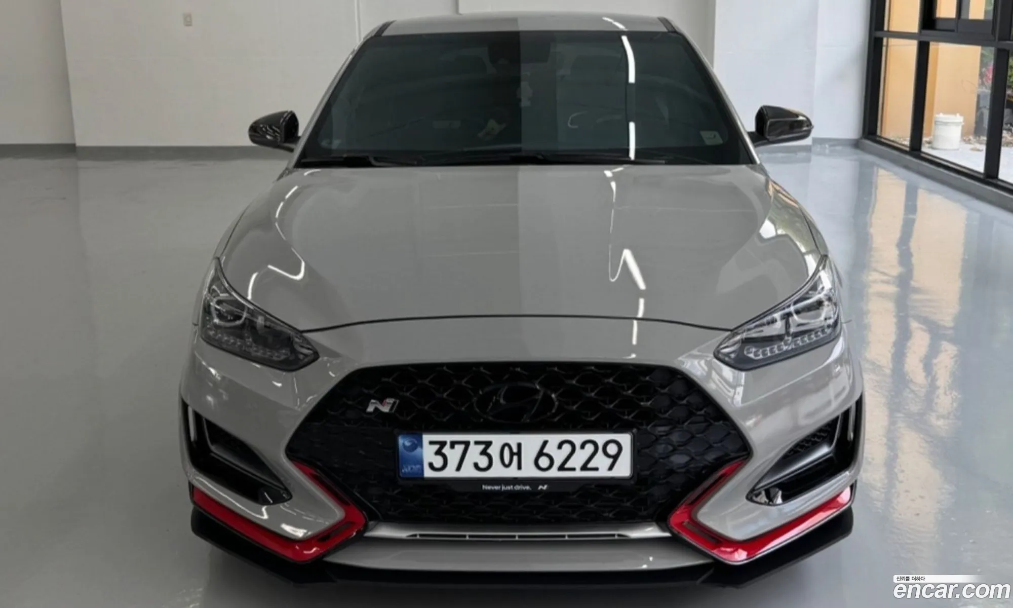 Hyundai Veloster 2020 — 18