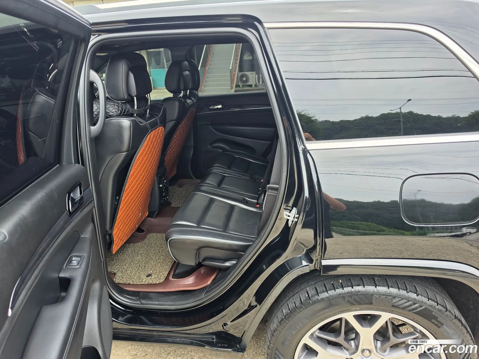 Jeep Grand Cherokee 2019 — 19
