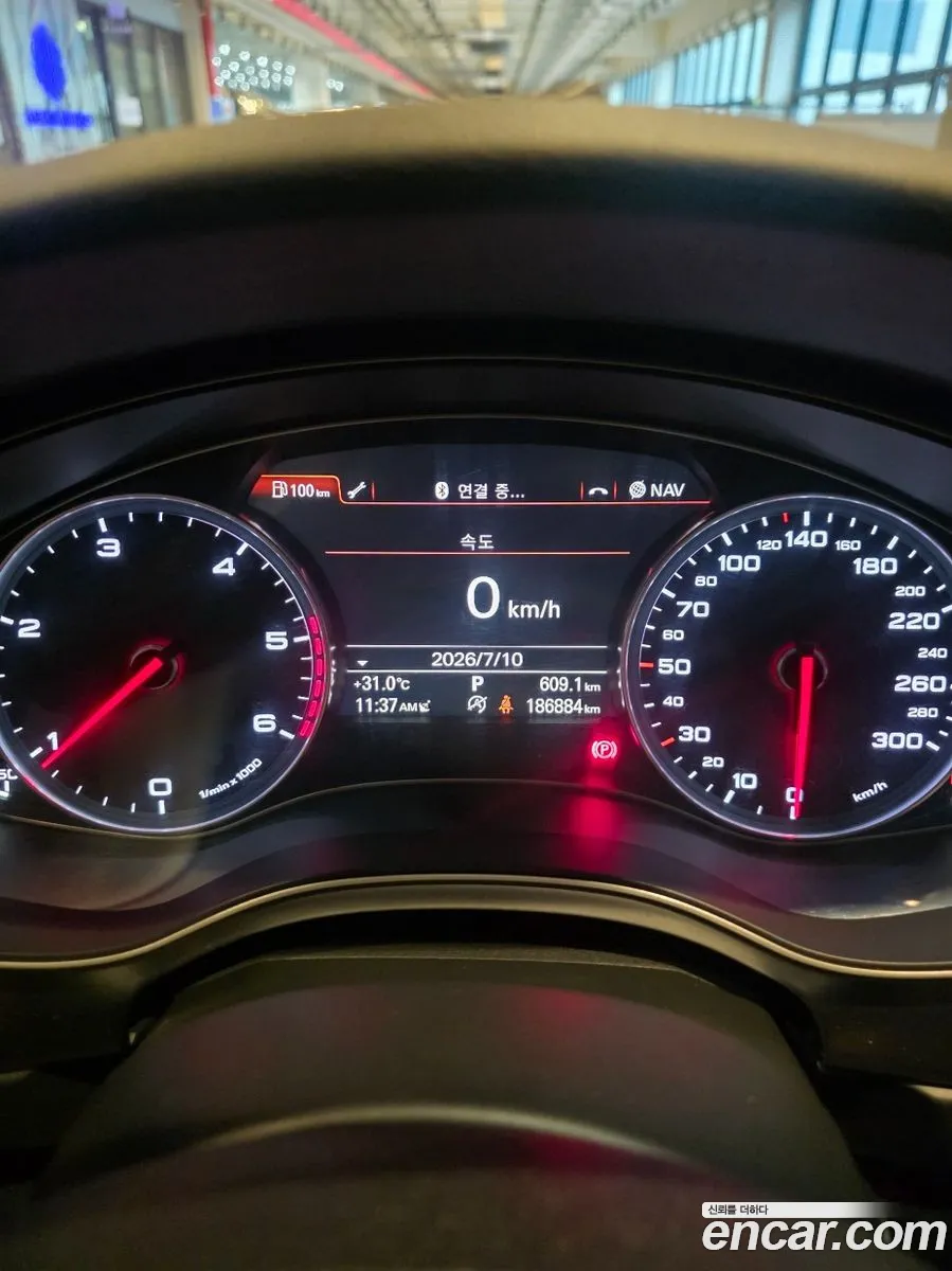 Audi A6 2014 — 17