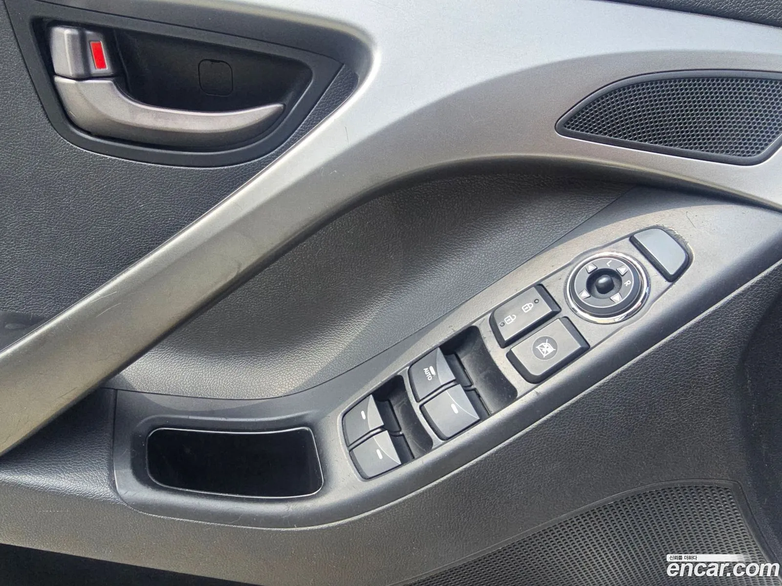 Hyundai Elantra MD 2011 — 3