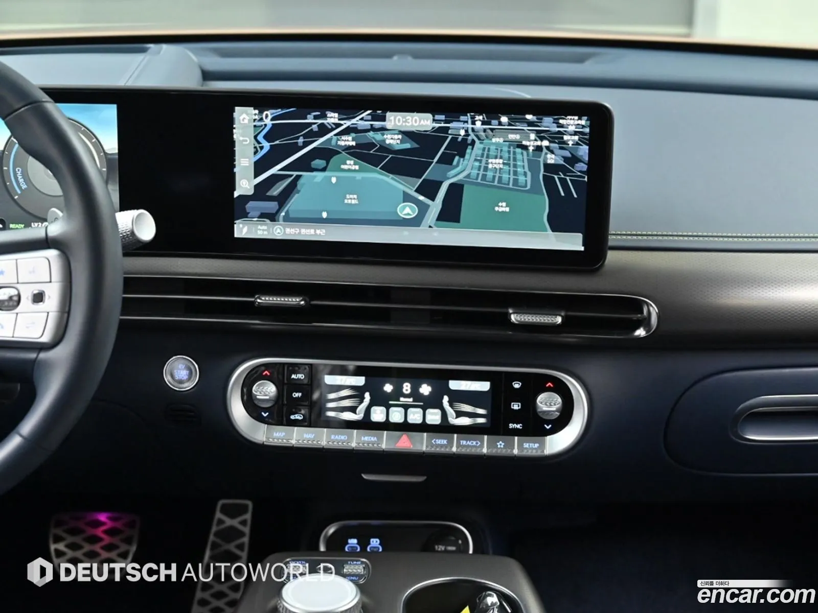 Genesis GV60 2023 — 18