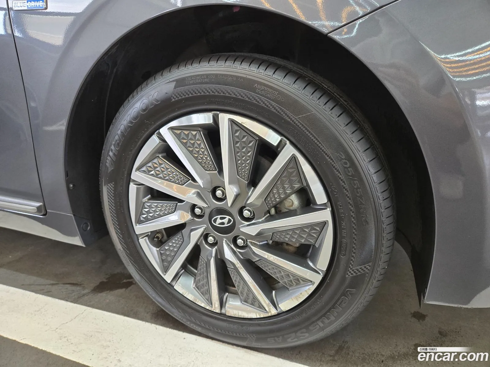 Hyundai Ioniq Electric 2019 — 10