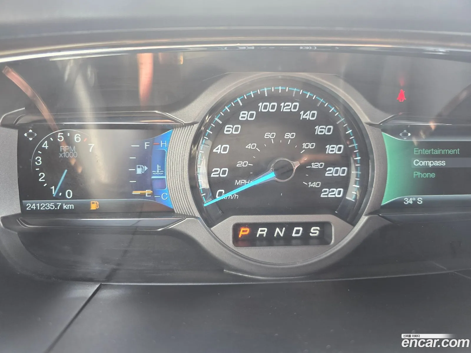 Ford Taurus