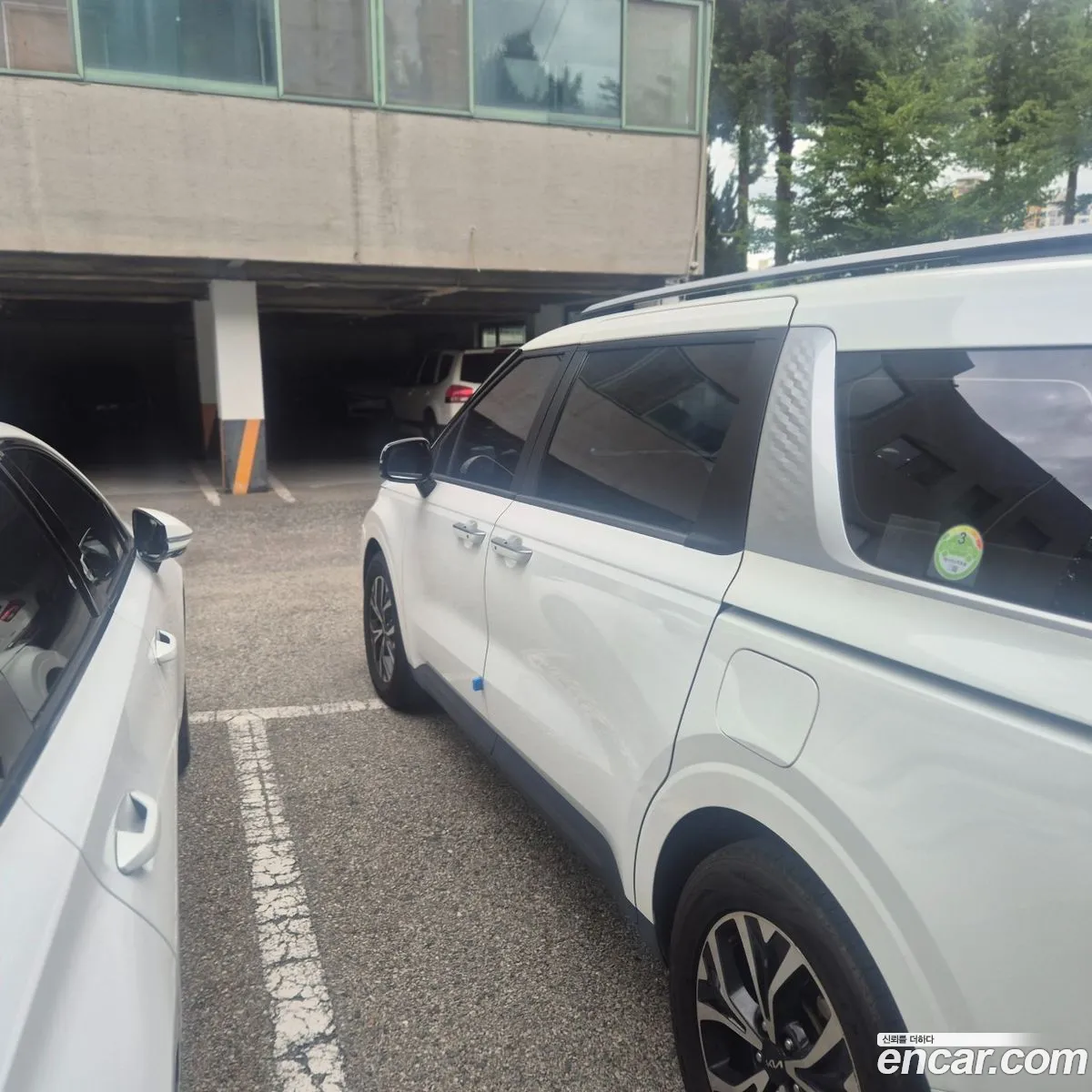 Kia Carnival 2021 — 4