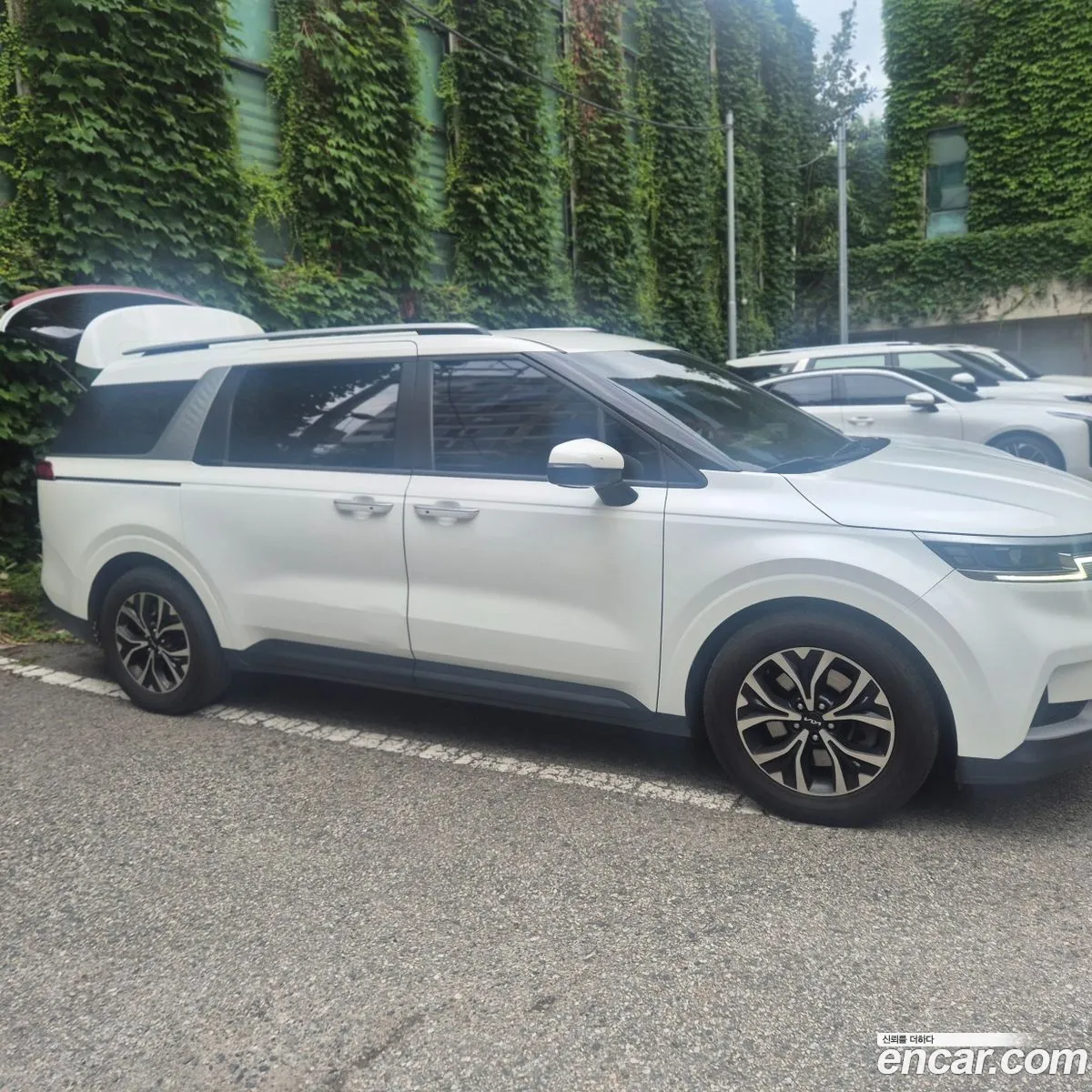 Kia Carnival 2021 — 8
