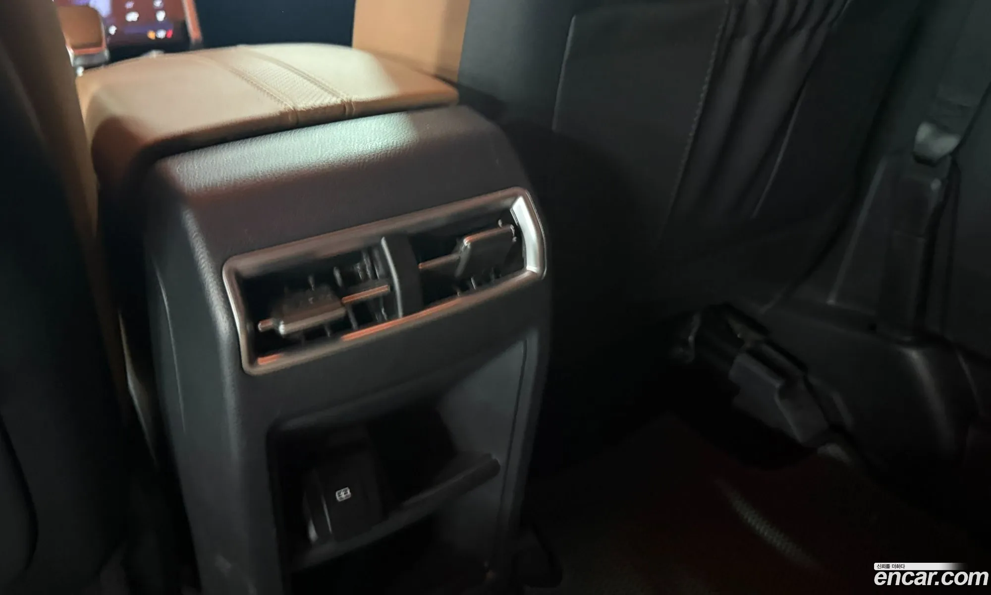 KG Mobility (SsangYong) Torres 2023 — 19