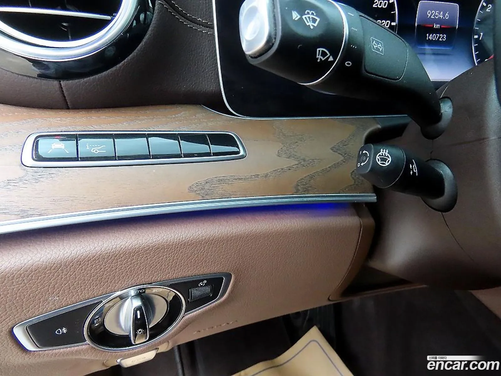 Mercedes-Benz E-Class W213 2018 — 18