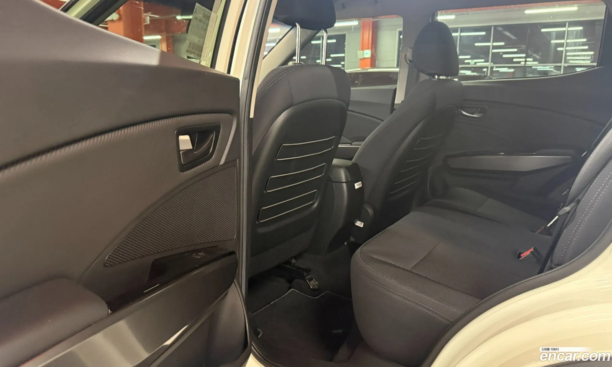 KG Mobility (SsangYong) Tivoli 2023 — 13