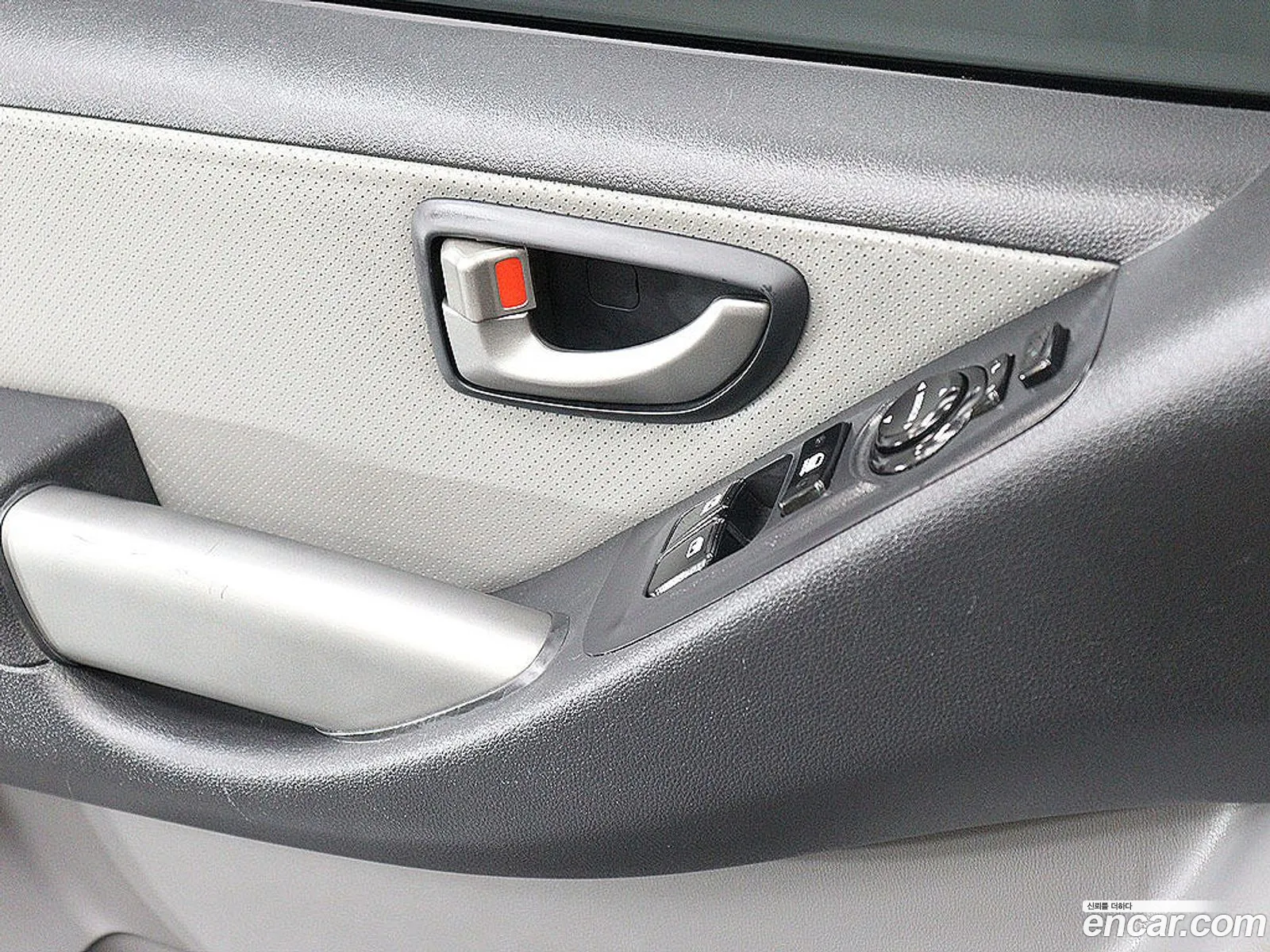 Hyundai Grand Starex 2020 — 14