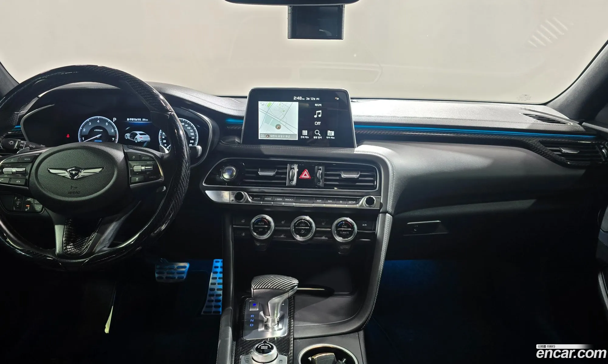 Genesis G70 2020 — 2