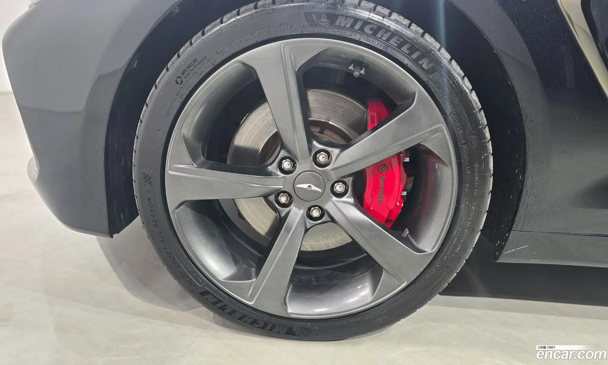Genesis G70 2020 — 20