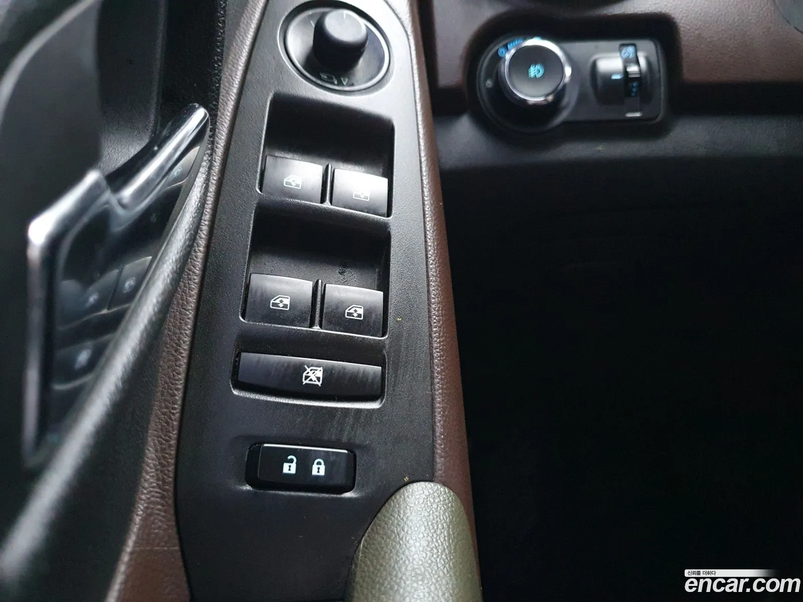 Chevrolet (GM Daewoo) Trax 2015 — 19