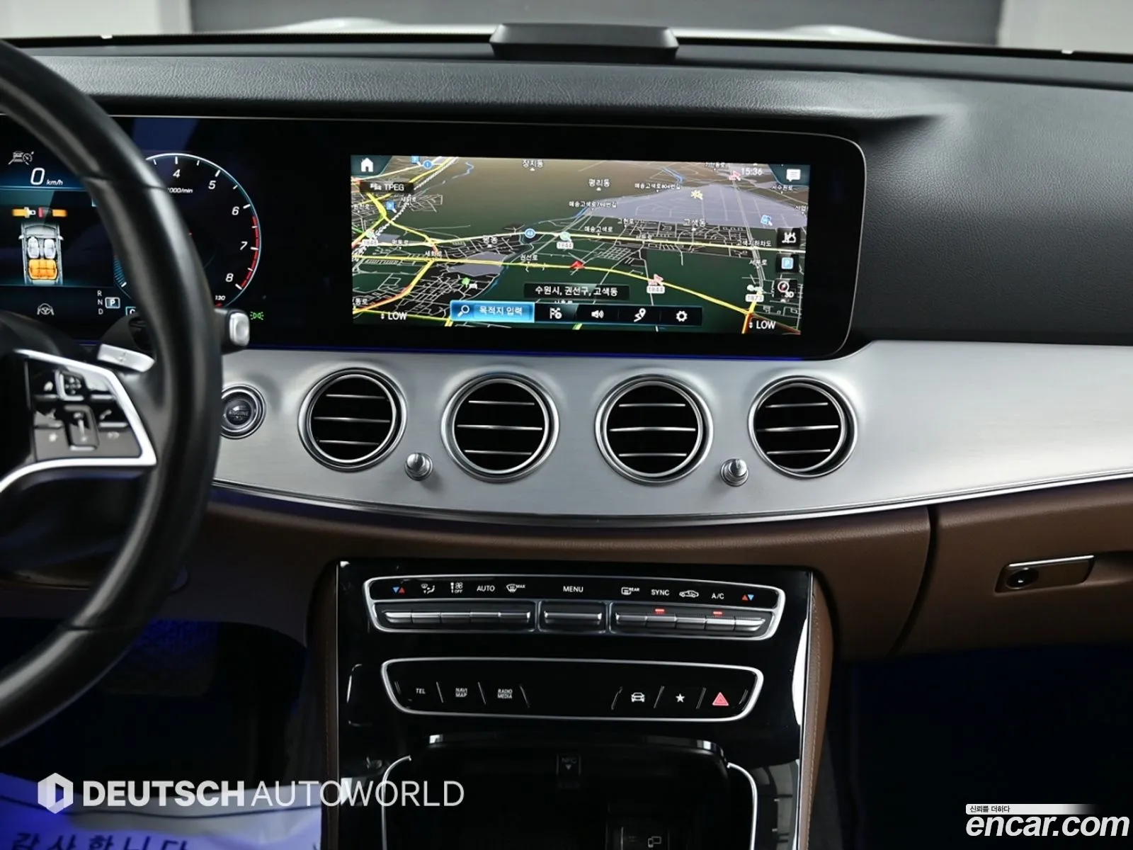 Mercedes-Benz E-Class W213 2021 — 12