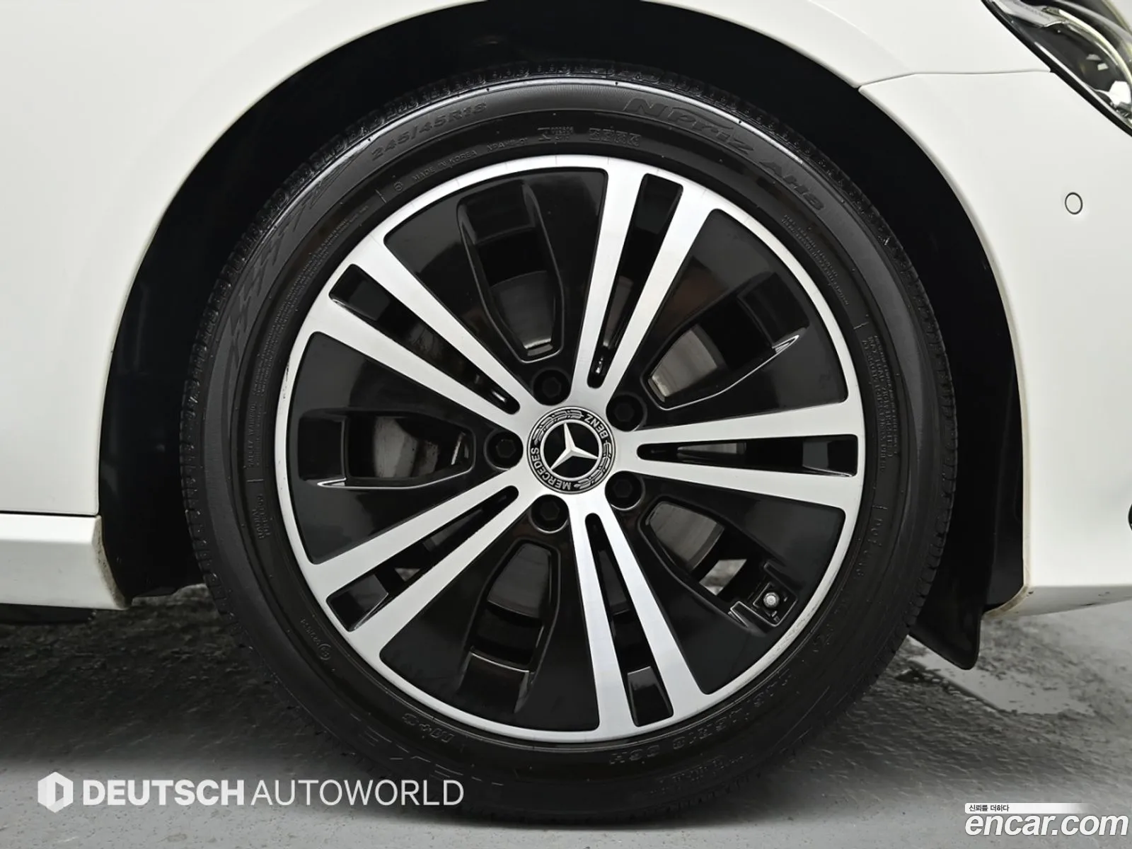 Mercedes-Benz E-Class W213 2021 — 19