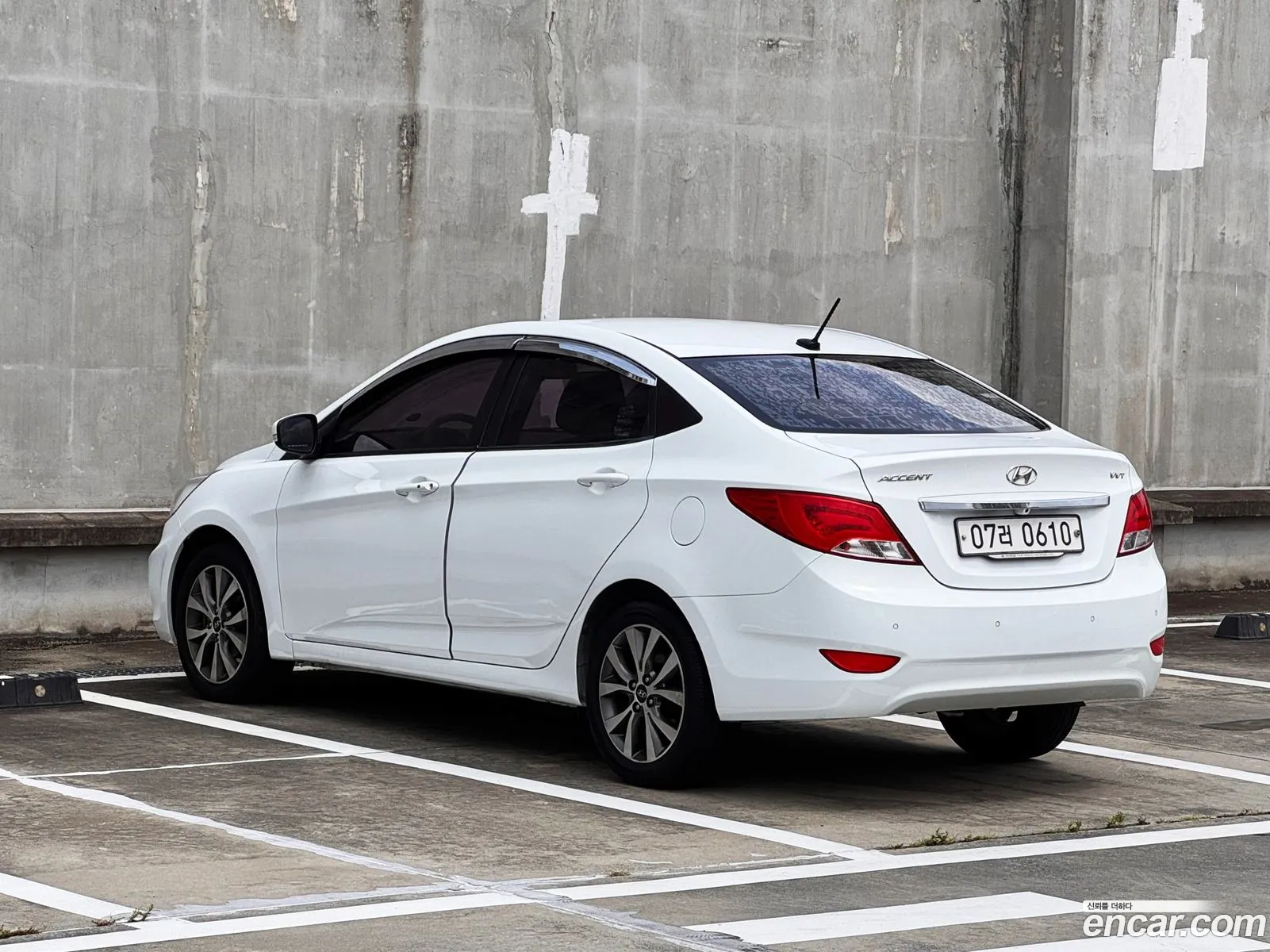 Hyundai Accent 2015 — 3