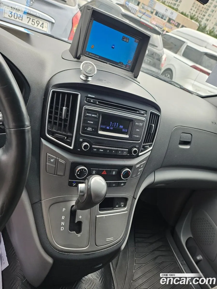 Hyundai Grand Starex 2017 — 3