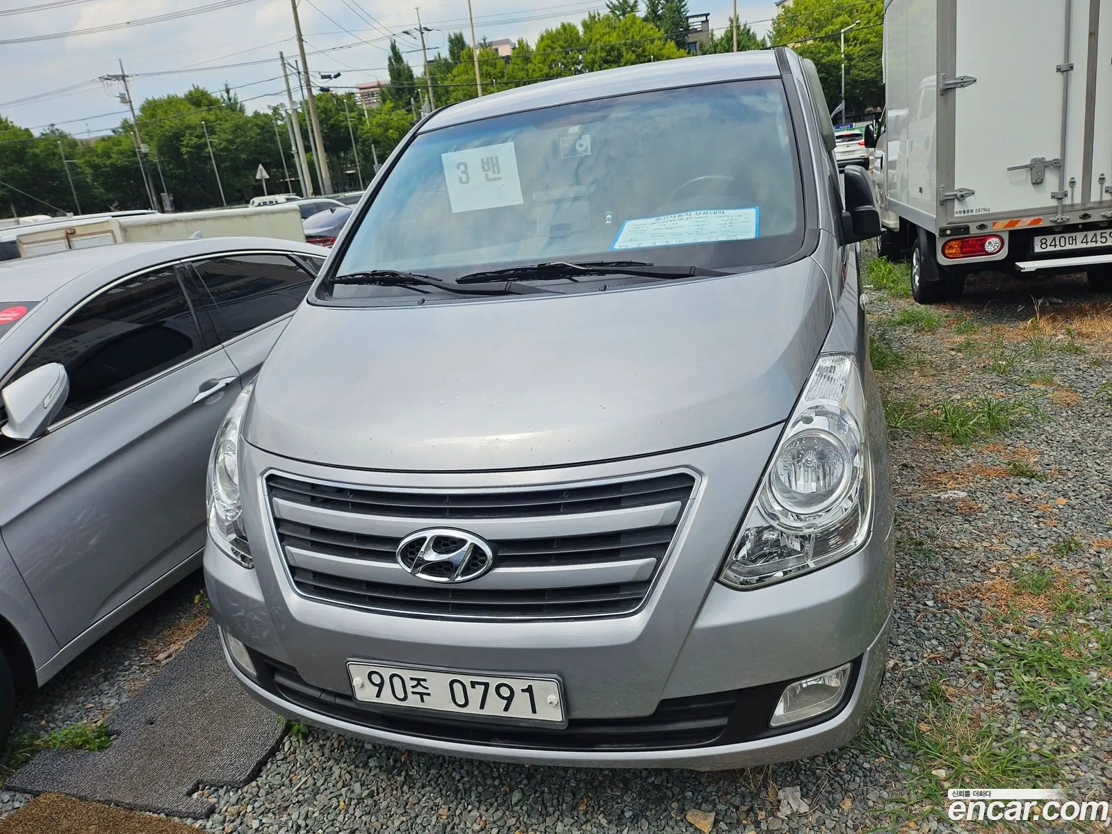 Hyundai Grand Starex 2017 — 17