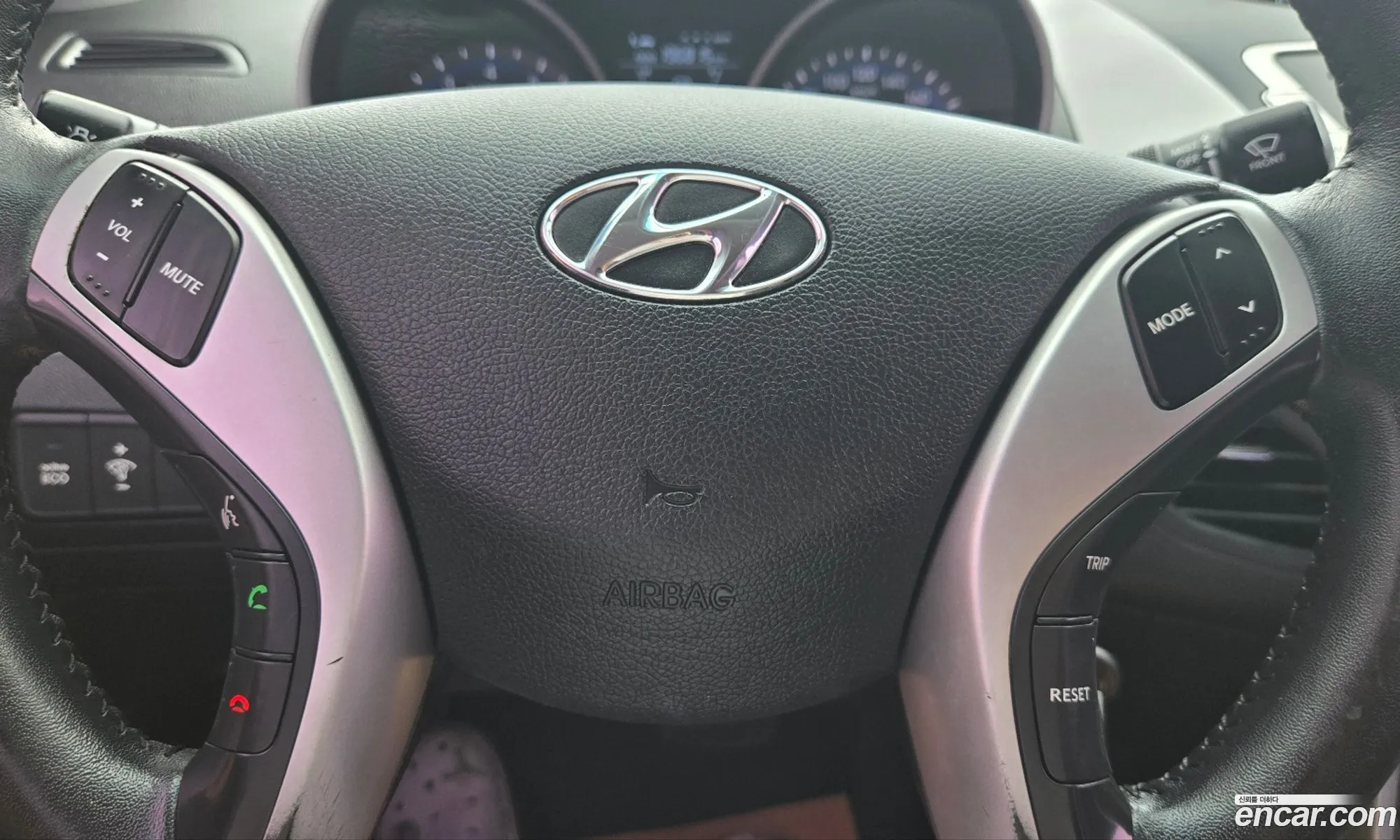 Hyundai Elantra MD 2011 — 10