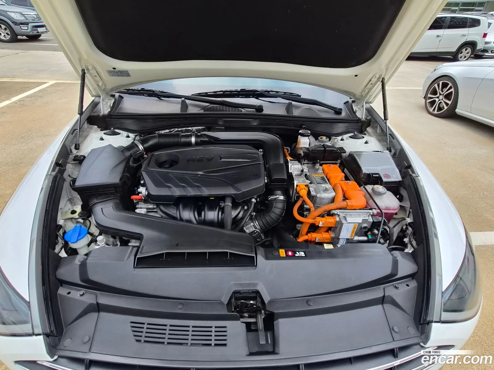 Hyundai Sonata Hybrid 2020 — 18