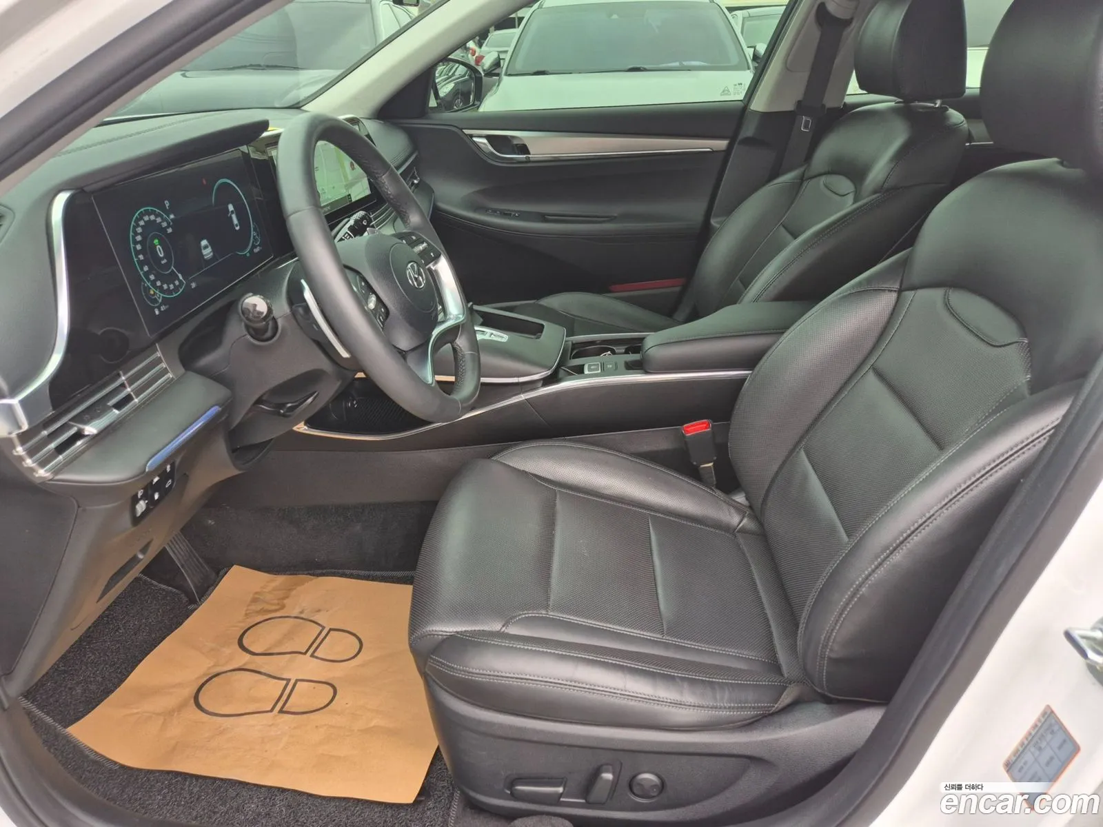 Hyundai Grandeur IG Hybrid 2022 — 8