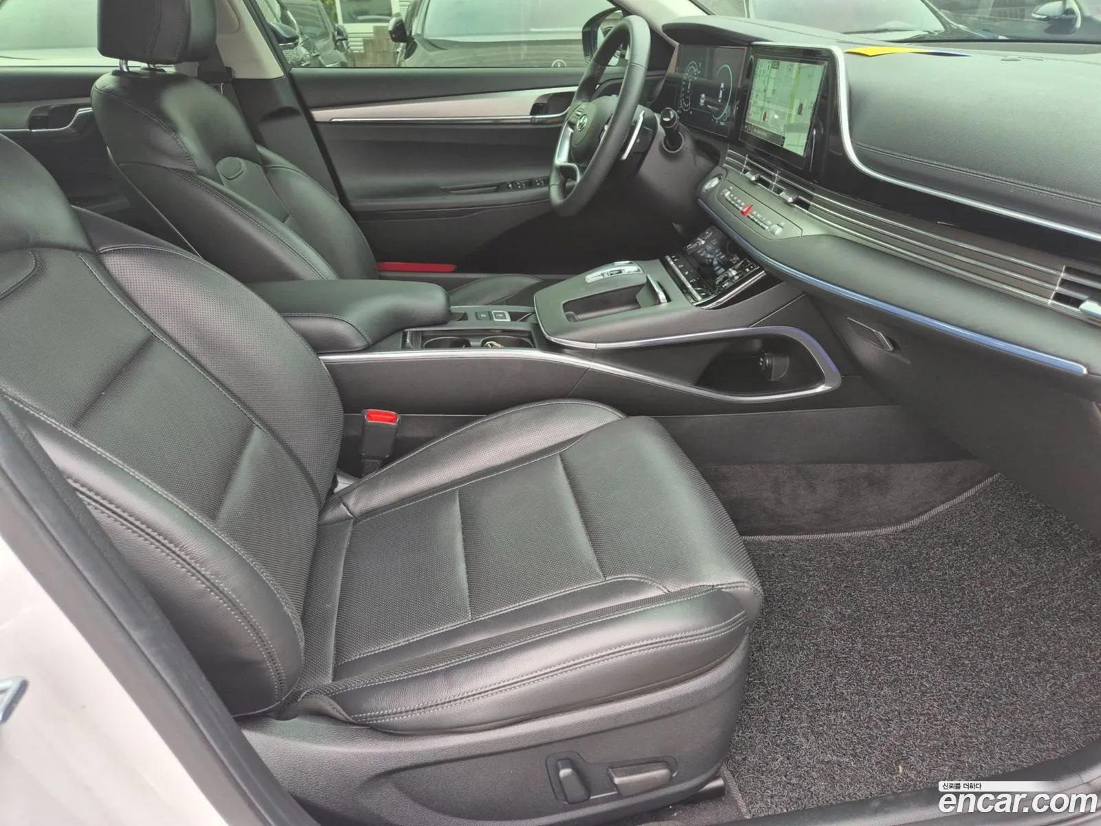 Hyundai Grandeur IG Hybrid 2022 — 10
