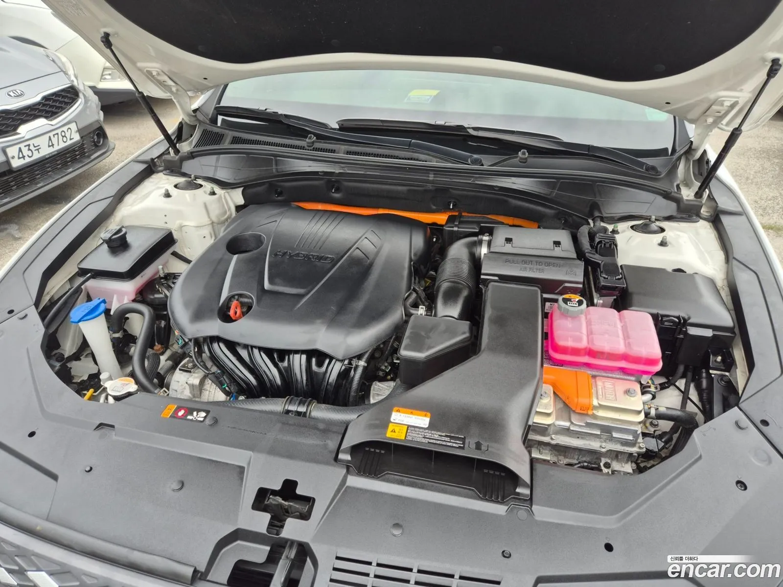 Hyundai Grandeur IG Hybrid 2022 — 17