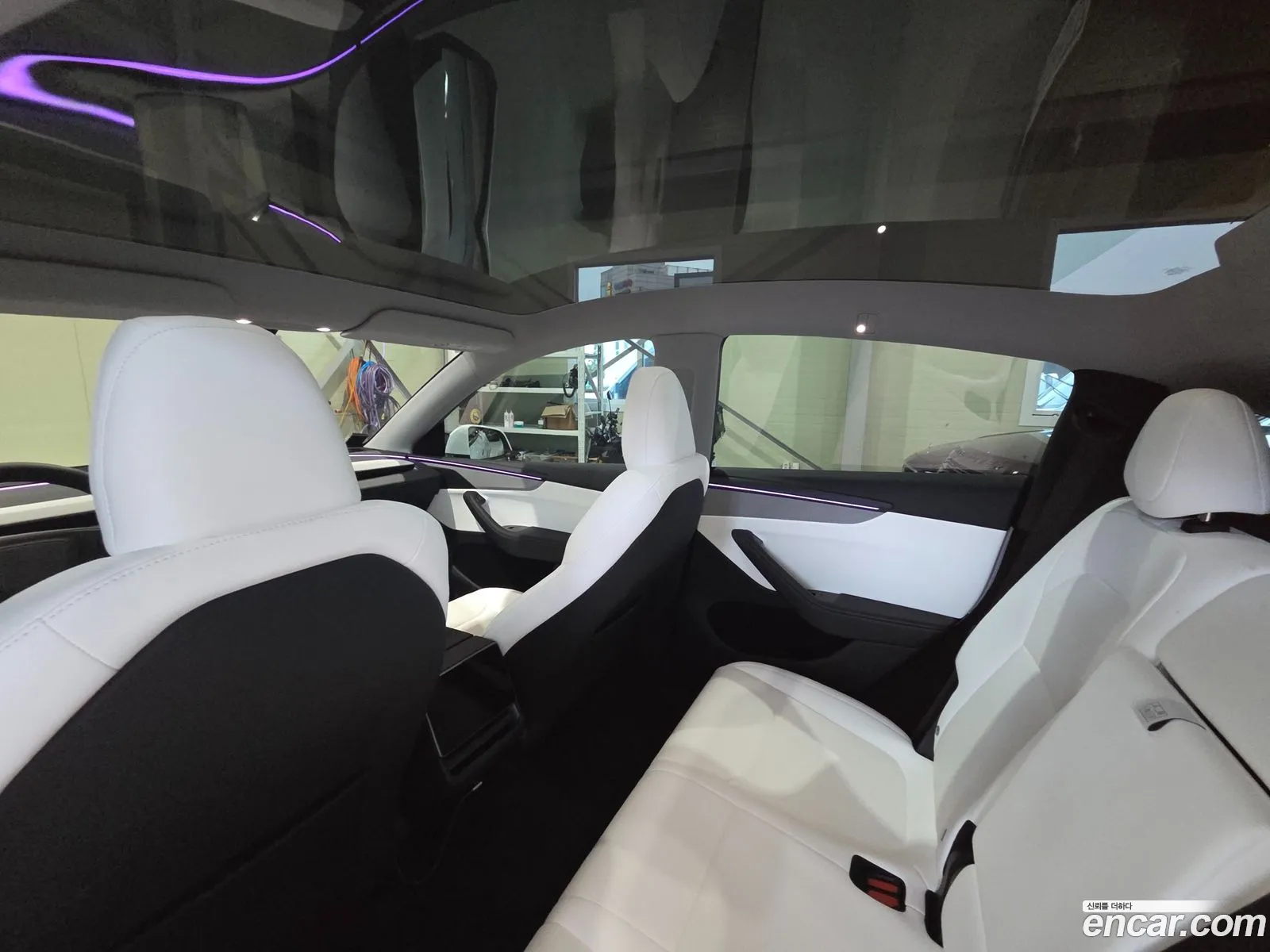 Tesla Model Y 2025 — 7