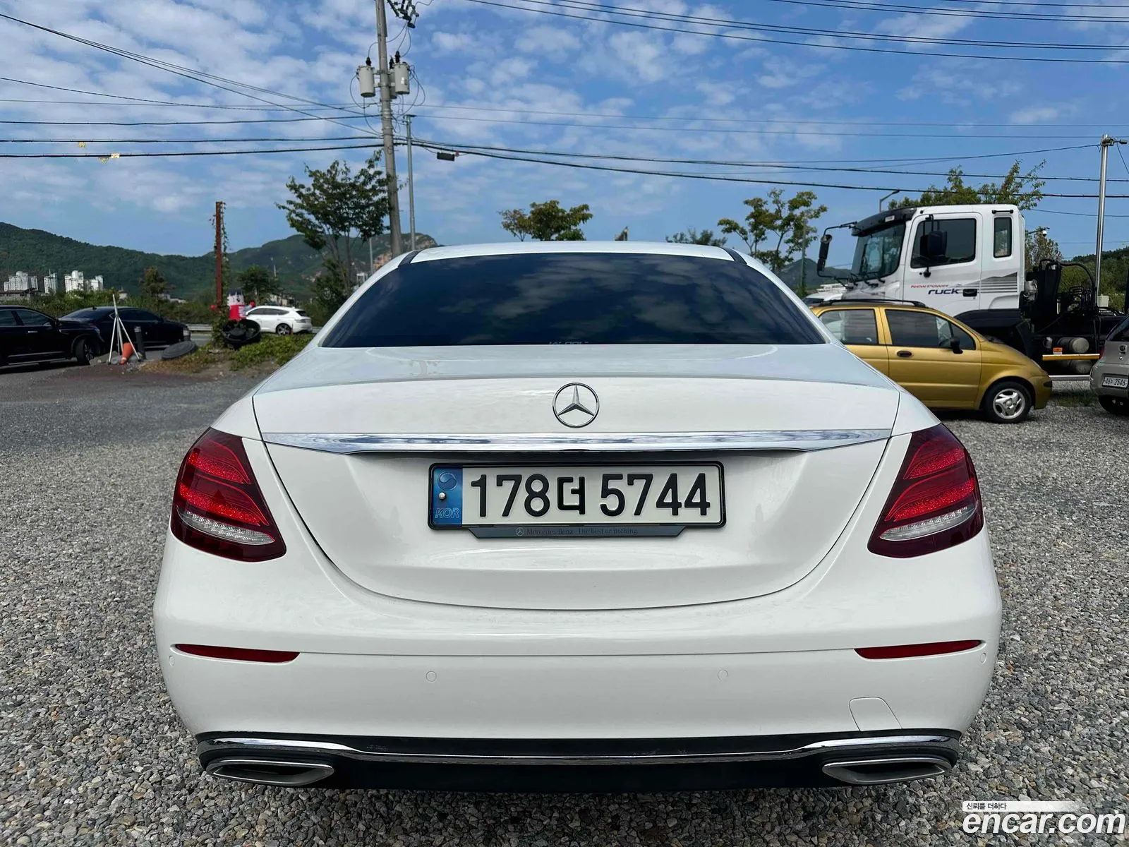 Mercedes-Benz E-Class W213 2018 — 11