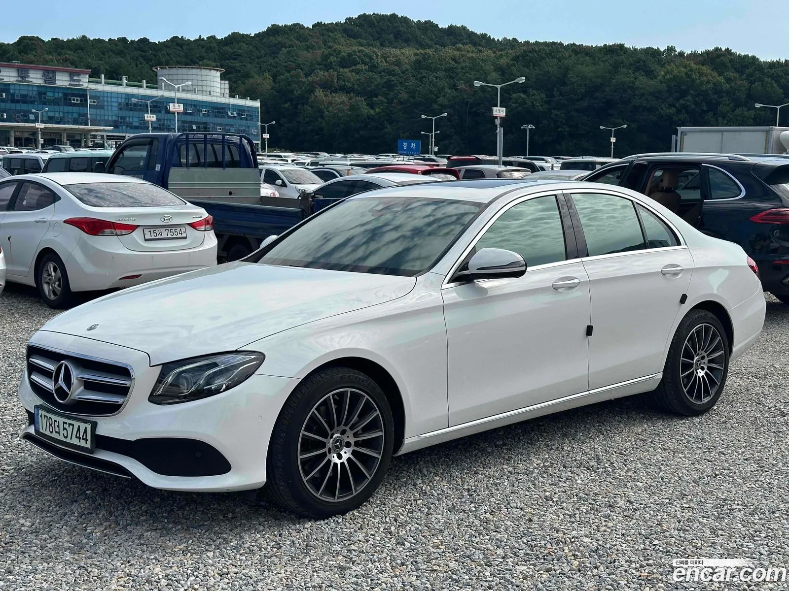 Mercedes-Benz E-Class W213 2018 — 9