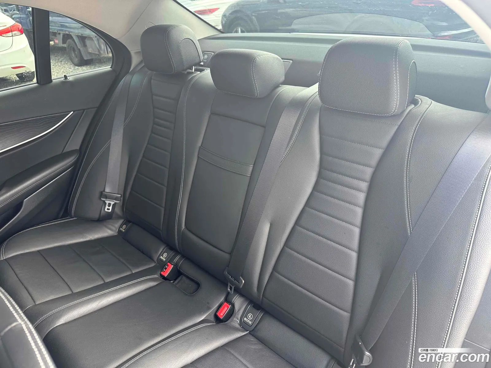 Mercedes-Benz E-Class W213 2018 — 18