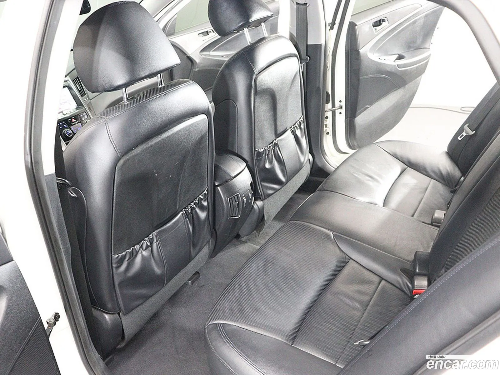 Hyundai Sonata Hybrid 2013 — 12