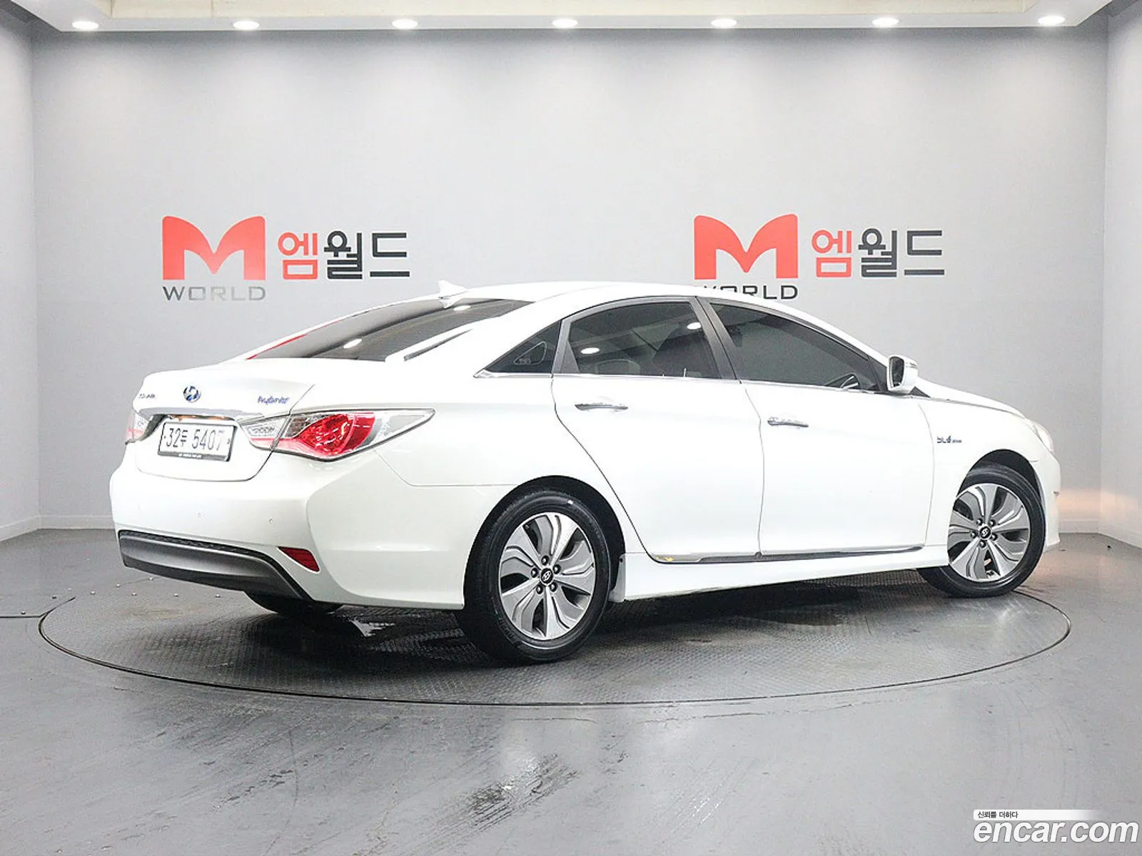 Hyundai Sonata Hybrid 2013 — 7