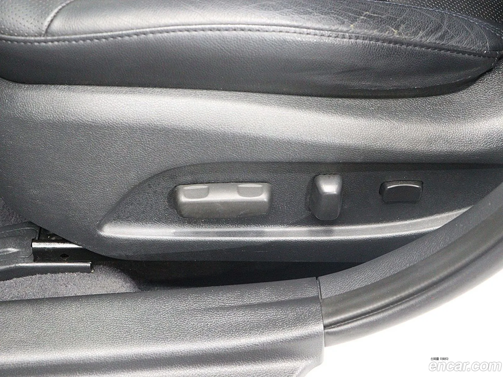 Hyundai Sonata Hybrid 2013 — 17