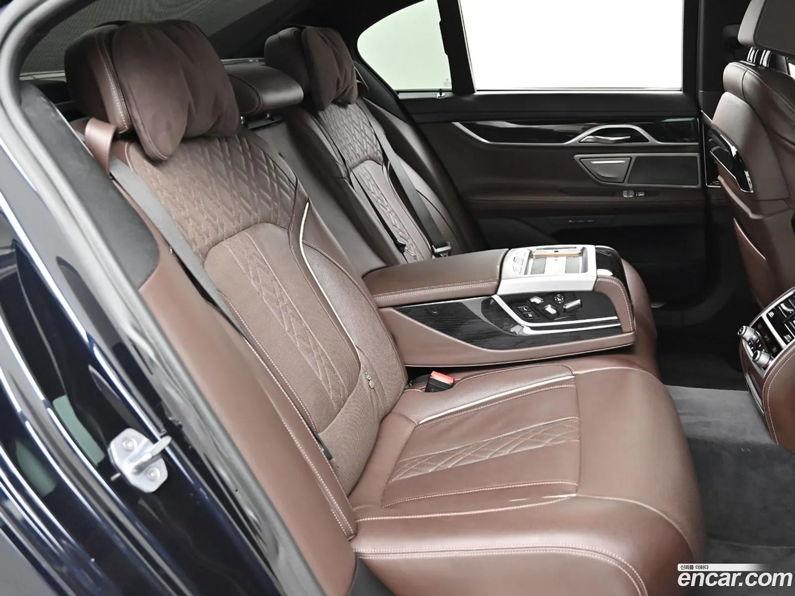 BMW 7 Series 2018 — 14