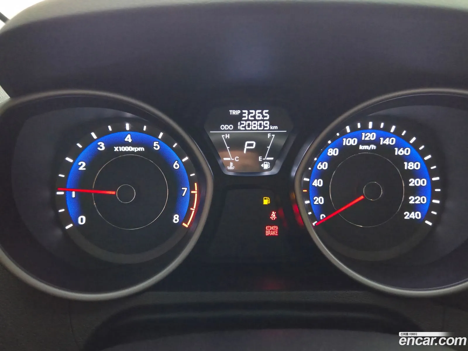 Hyundai Elantra MD 2011 — 10