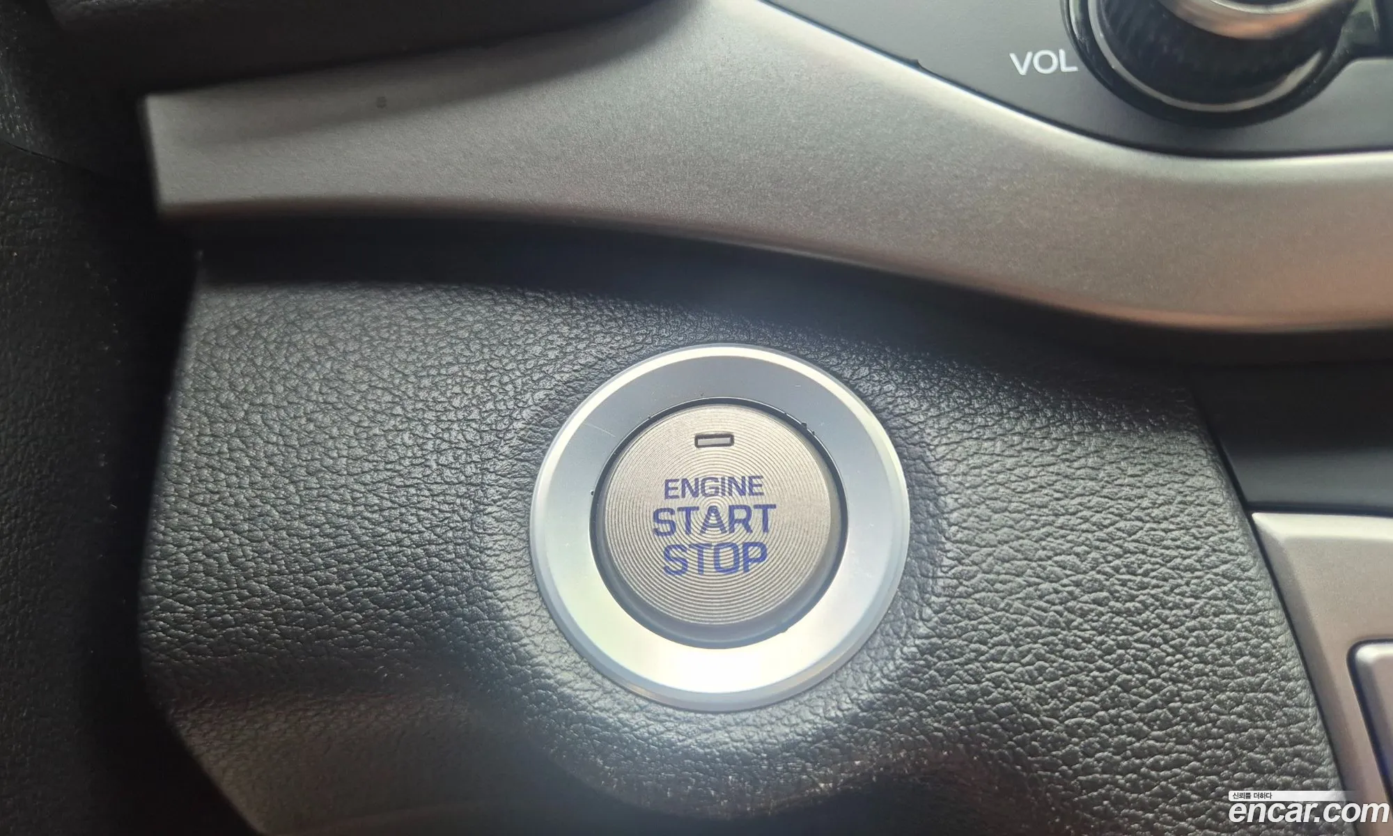 Hyundai Elantra AD 2017 — 4