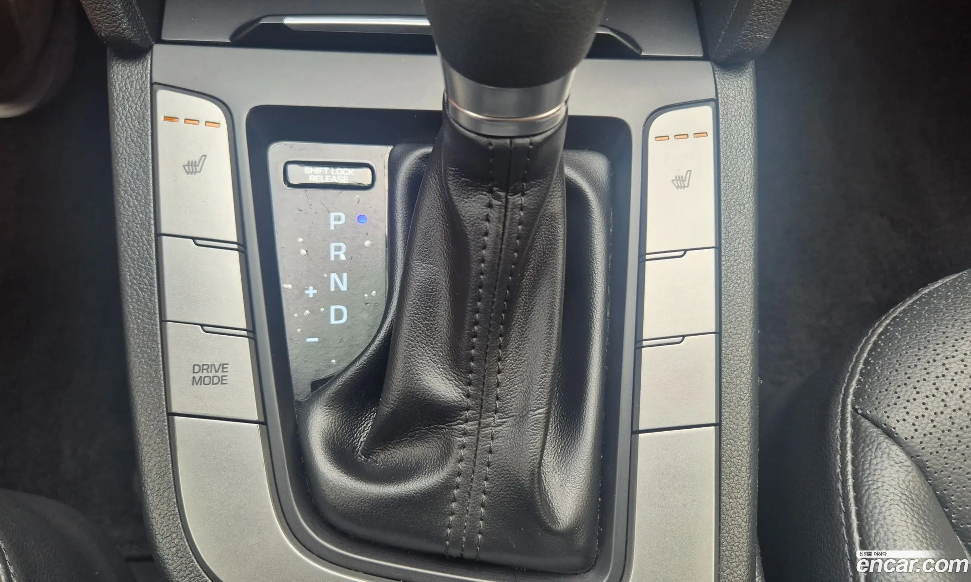 Hyundai Elantra AD 2017 — 15