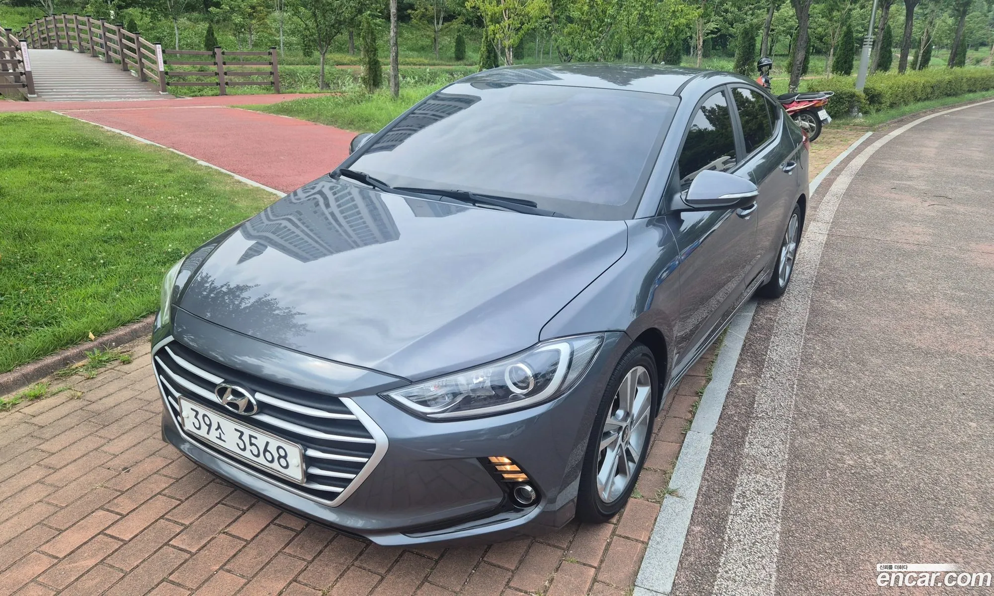 Hyundai Elantra AD 2017 — 20