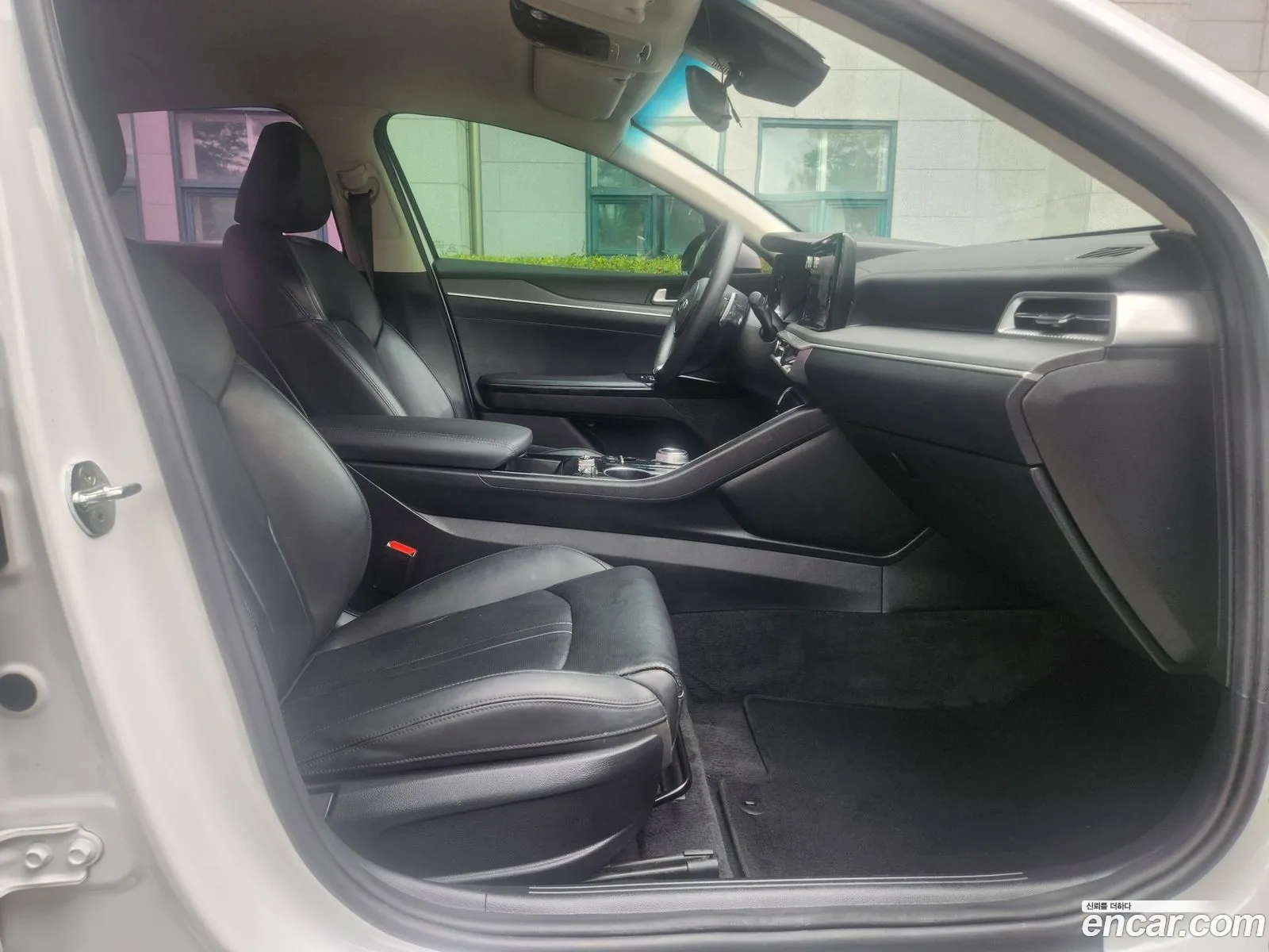 Kia K5 2021 — 10
