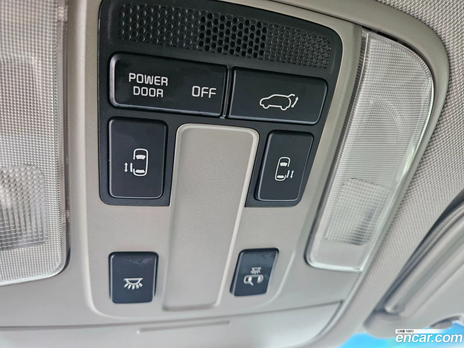 Kia Carnival 2016 — 6