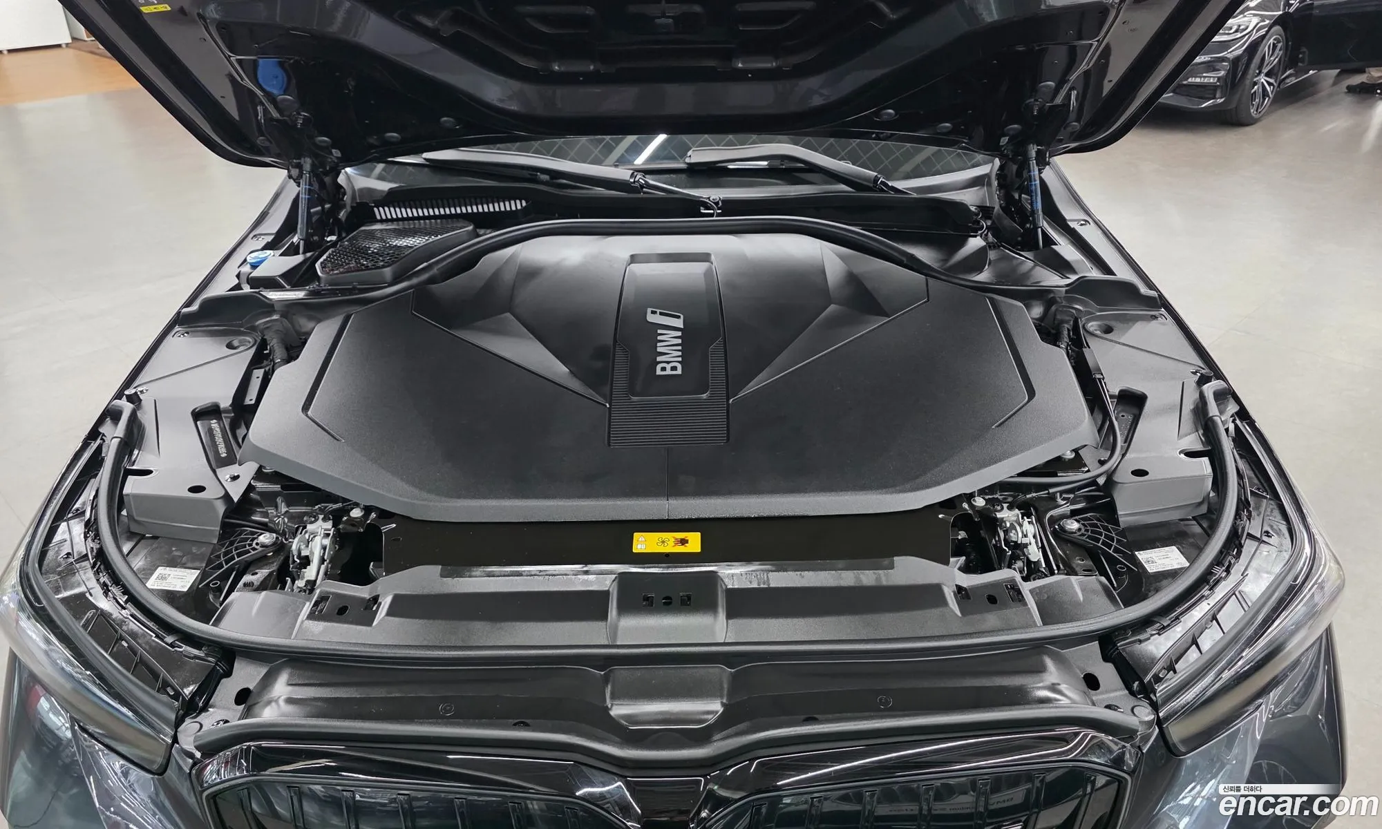 BMW i5 2024 — 4