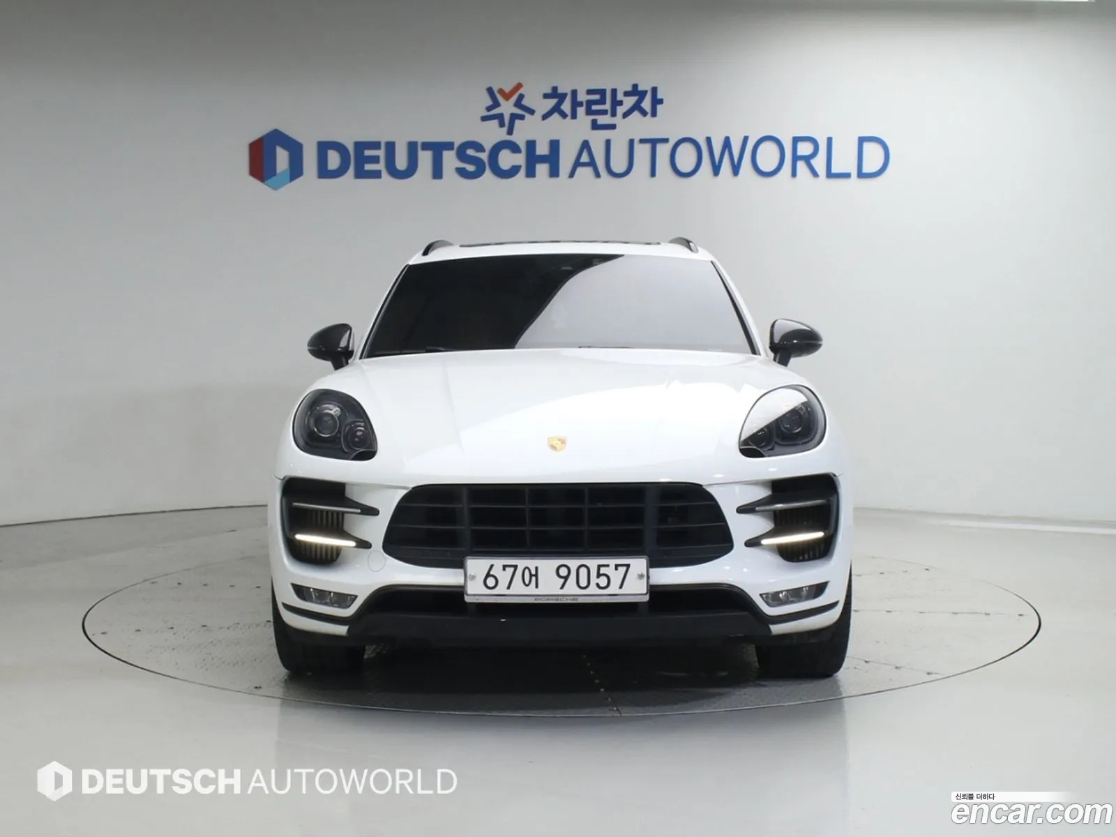 Porsche Macan 2015 — 15