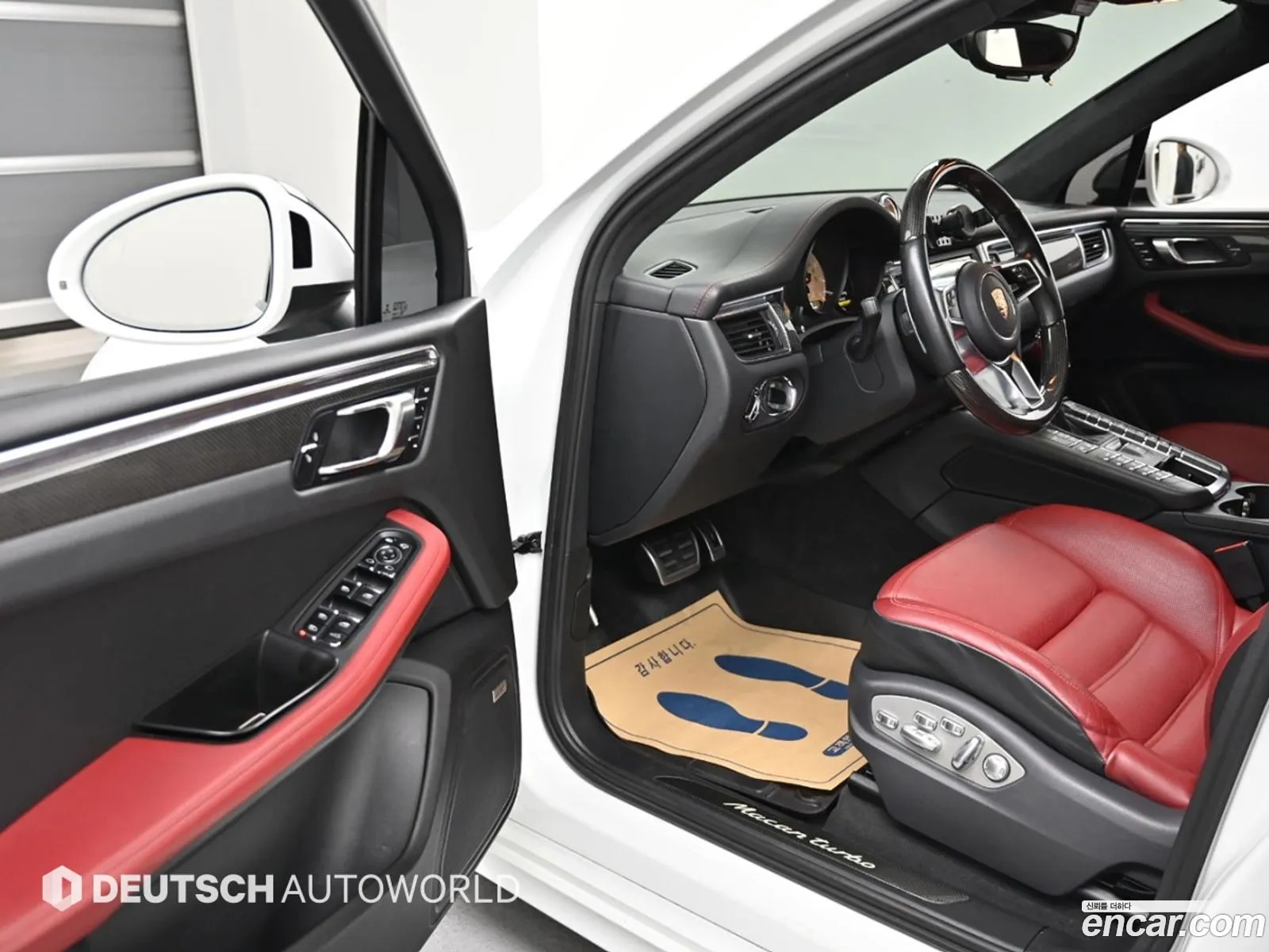 Porsche Macan 2015 — 12