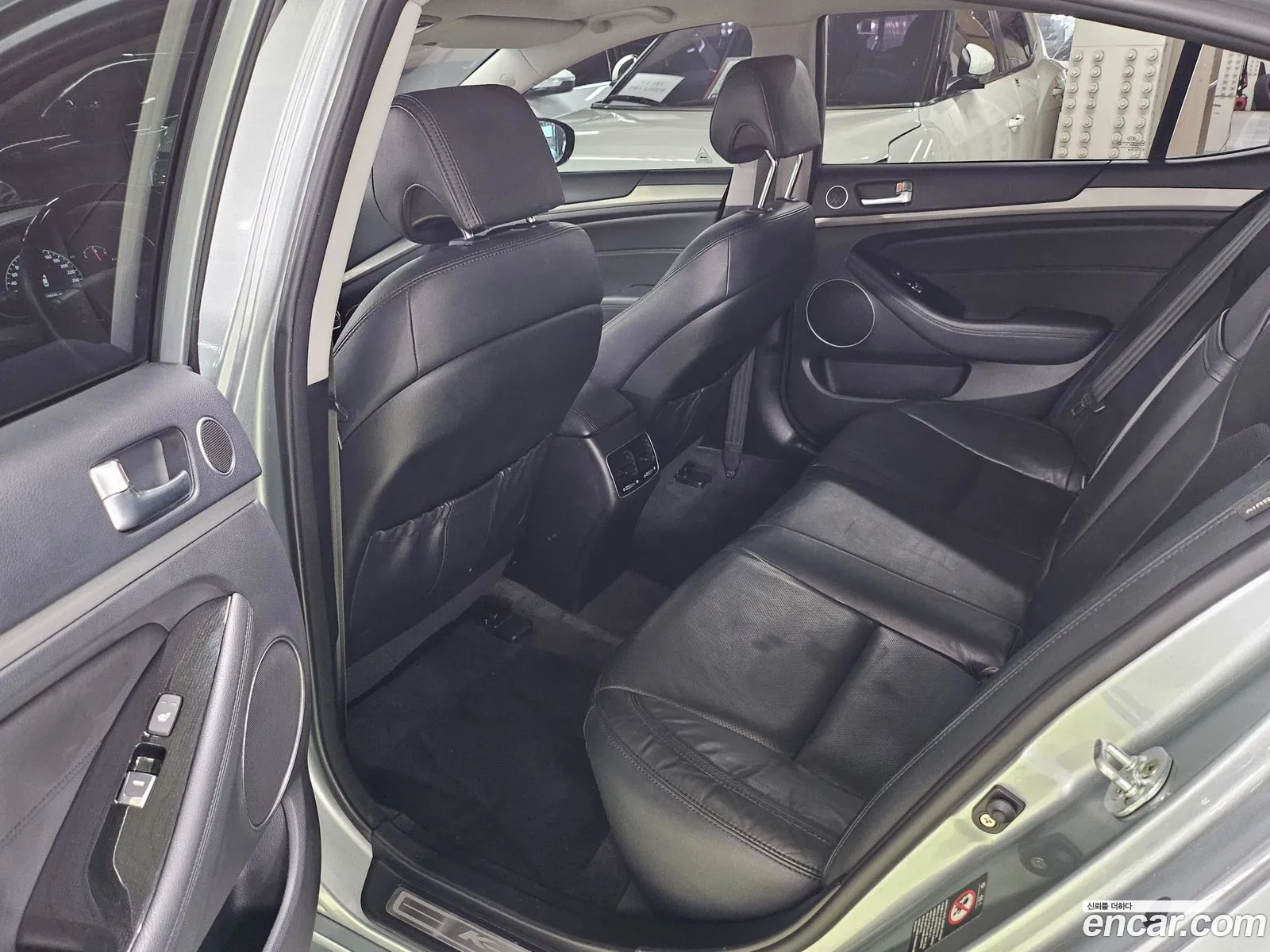 Kia K7 Hybrid 2014 — 9