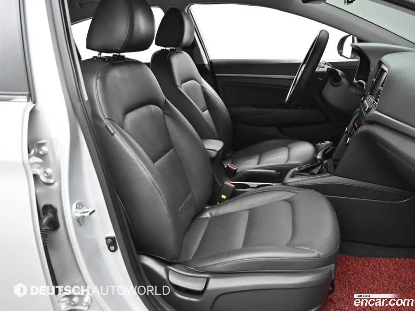 Hyundai Elantra AD 2017 — 5