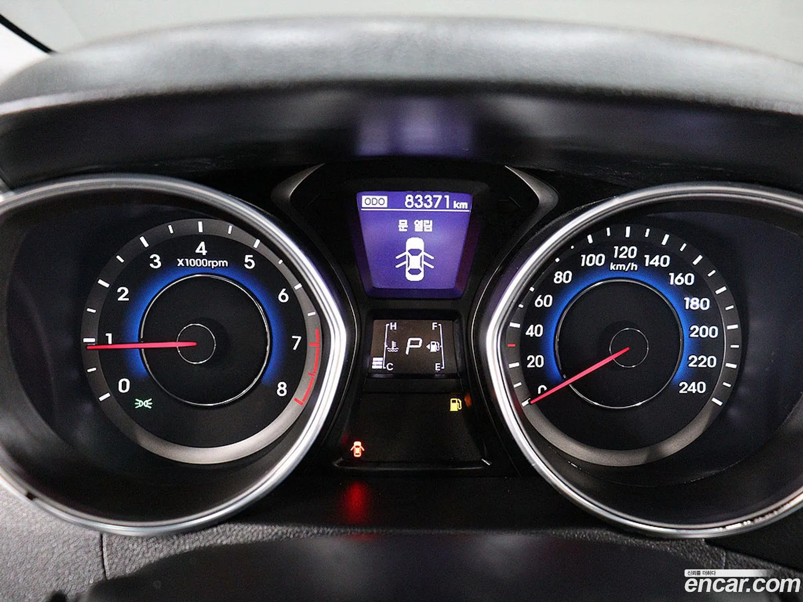 Hyundai Elantra MD 2013 — 16