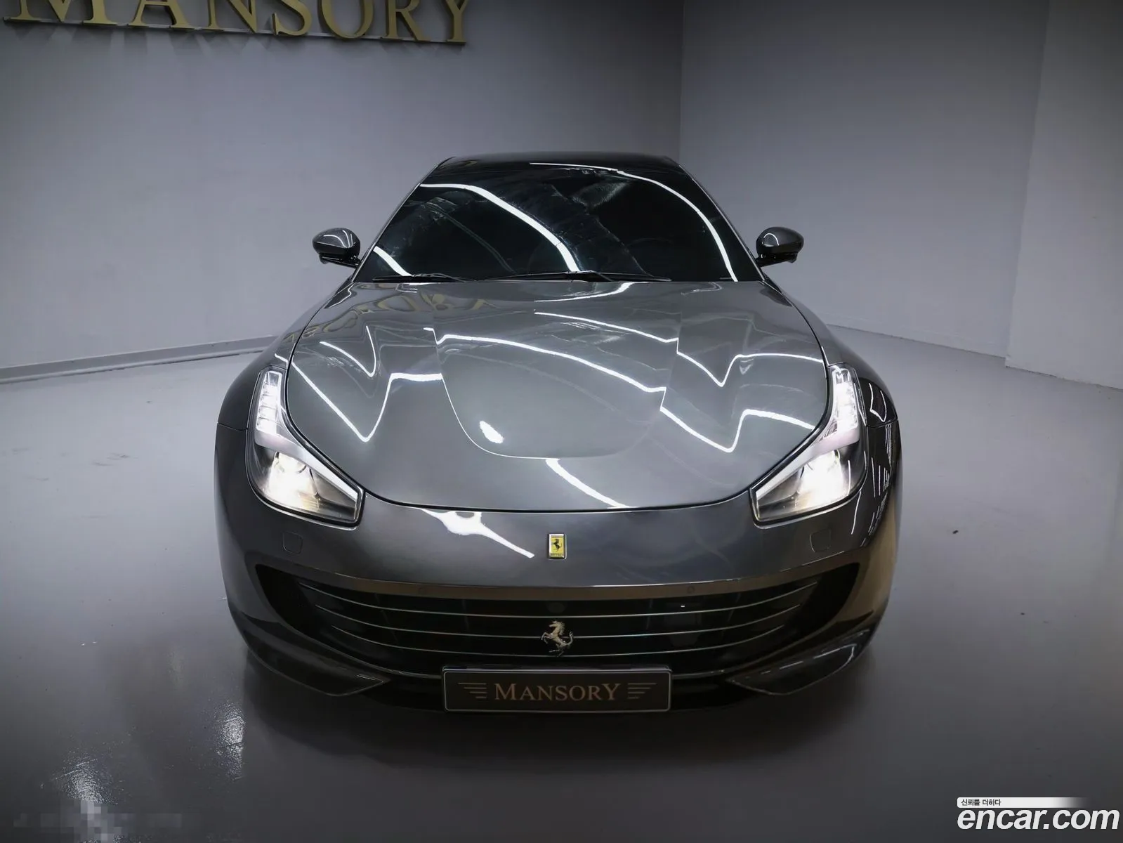 Ferrari GTC4Lusso