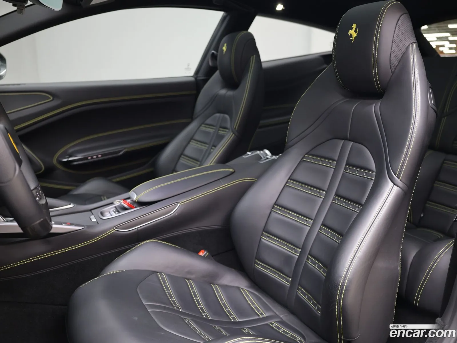 Ferrari GTC4Lusso 2019 — 8