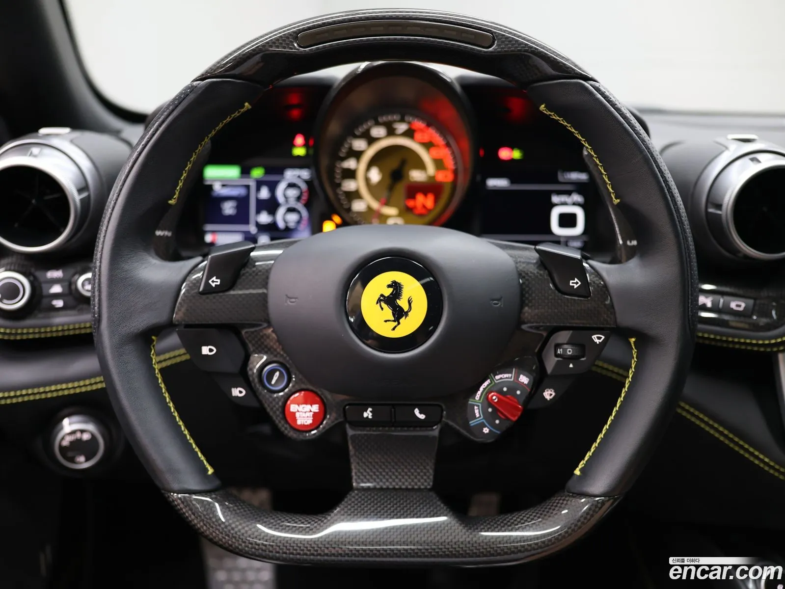 Ferrari GTC4Lusso 2019 — 14